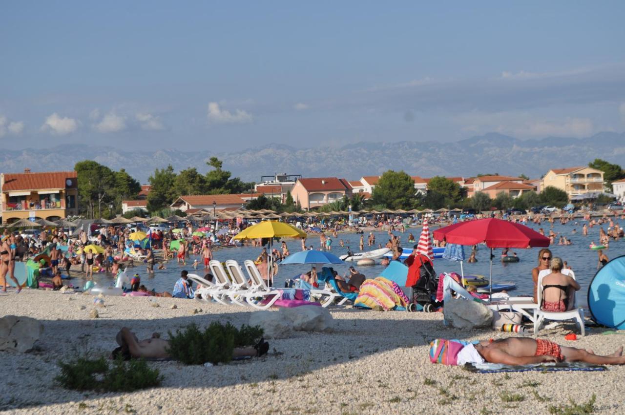 Familien Ferienhaus Vir Croatia 150M Strand Restaurant Einkaufen Esterno foto